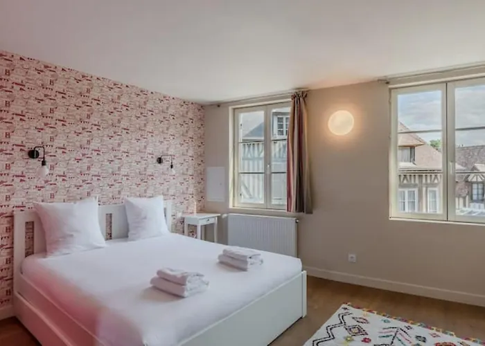 Le Puits De Lumiere オンフルール