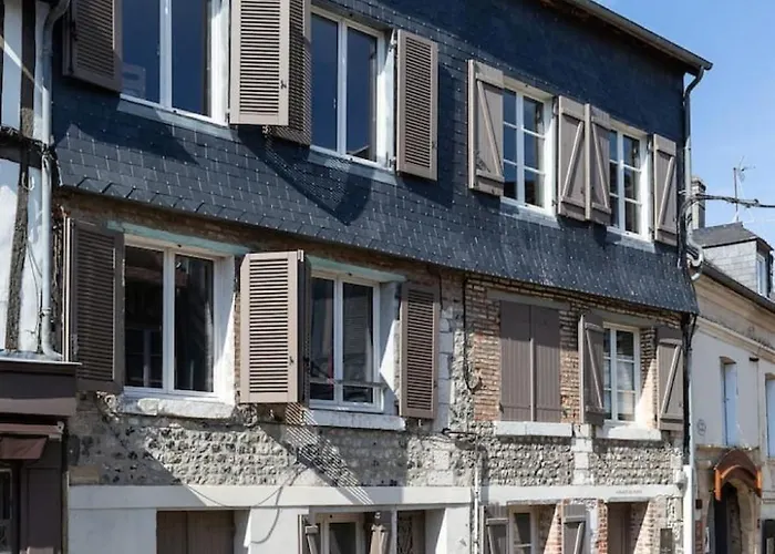 Le Puits De Lumiere オンフルール